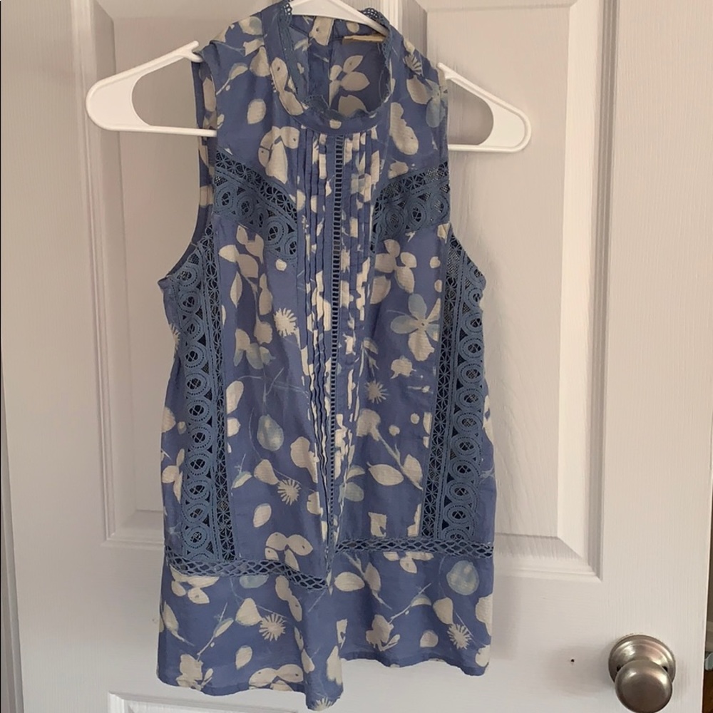Anthropologie button back top